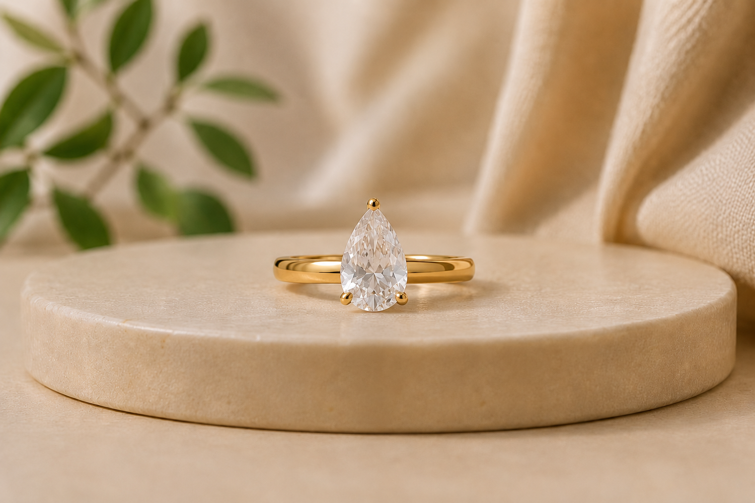 3D Printable Pear Shaped Claw set Solitaire rings in US sizes 3 - 13